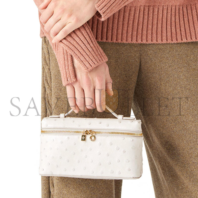 LORO PIANA EXTRA POCKET L19 FAN4199 02 (19*11*6.5cm)